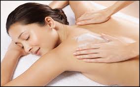 Top 3 dầu massage body được người dùng đánh giá cao nhất