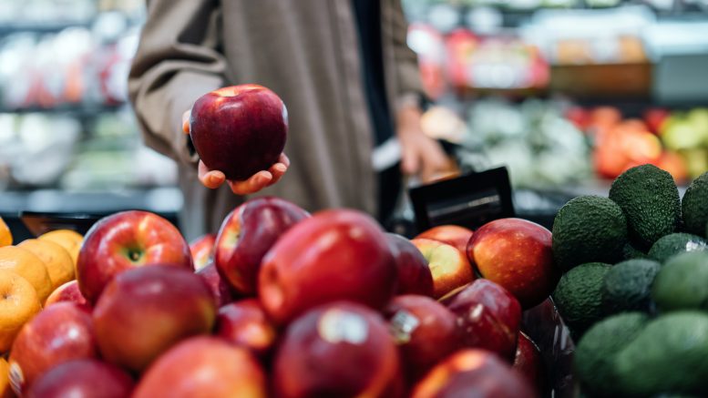 An apple a day: Food can be medicine for low-income Californians under ...