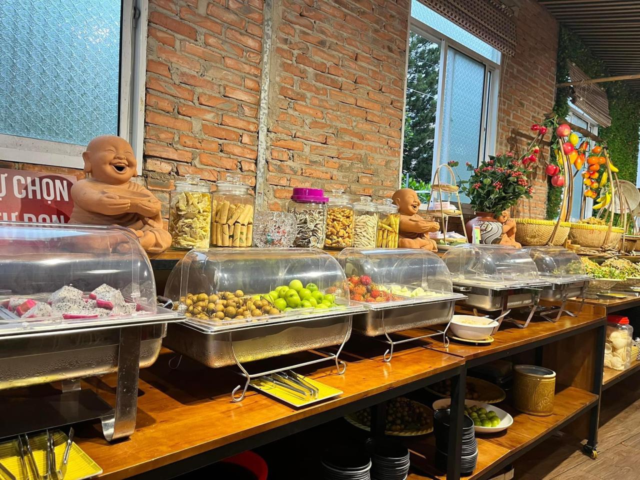 Top 6 Nhà hàng buffet chay ngon và nổi tiếng nhất TP. HCM - AllTop.vn