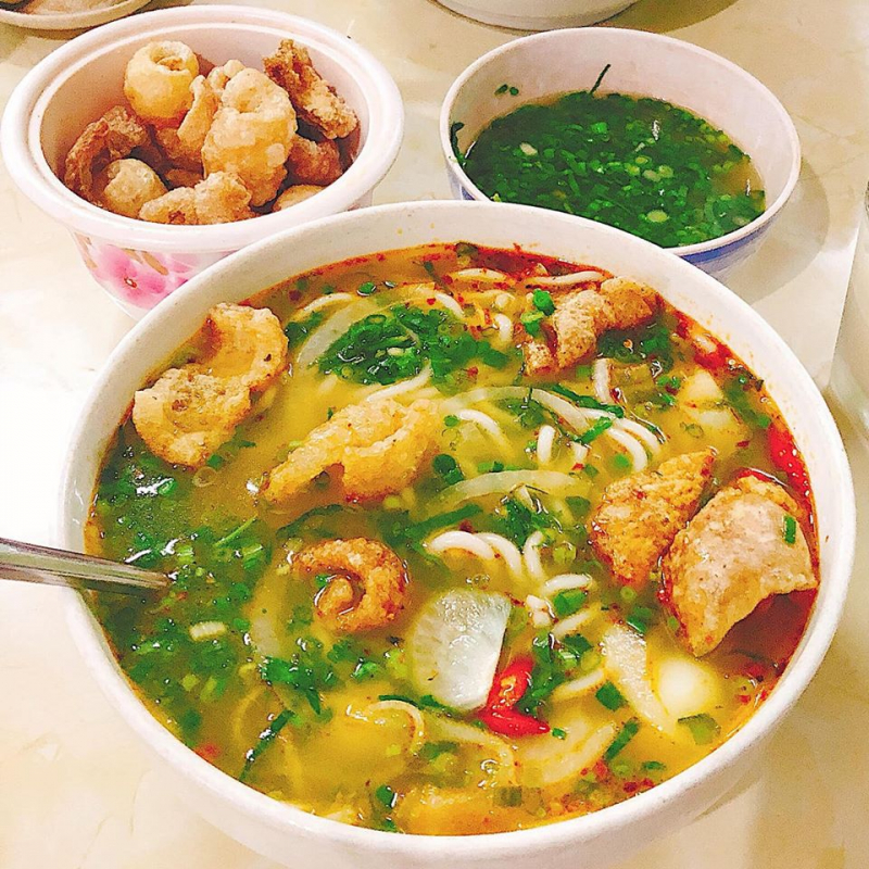 Bánh canh cá lóc Quang