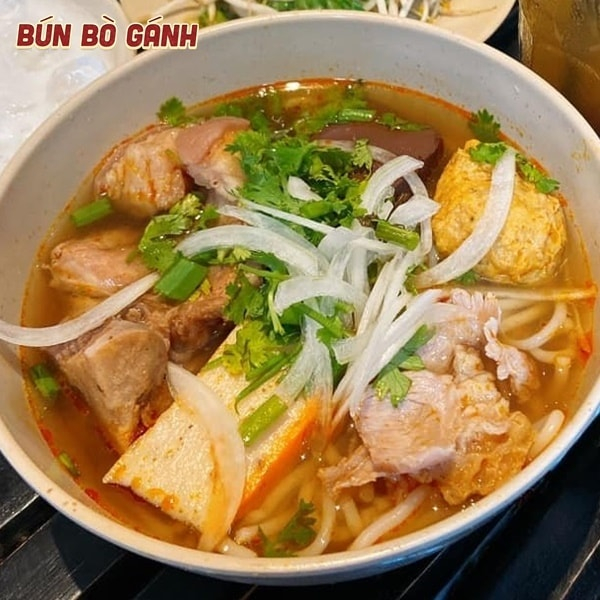 Bún Bò Gánh