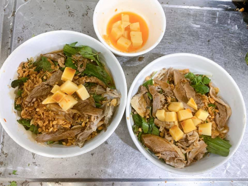 Bún ngan Bà Hằng