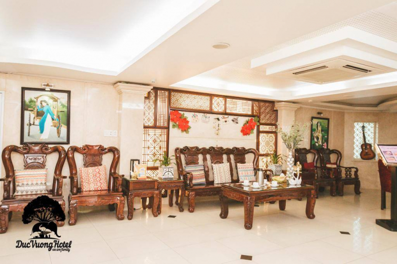 Đức Vượng Hotel