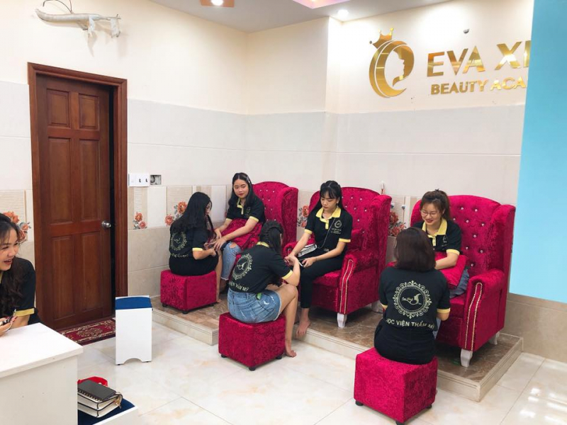 HỌC VIỆN THẨM MỸ EVA XINH BEAUTY ACAMEDY