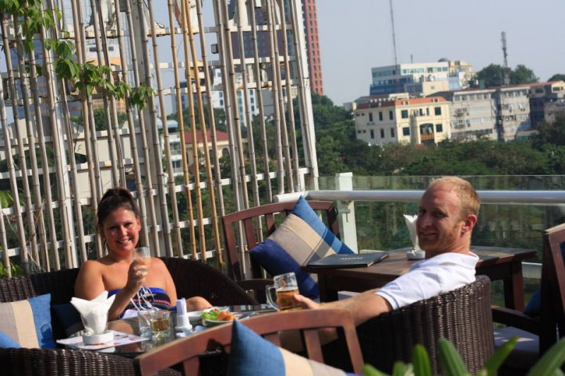 5 cafe nhà hàng roof siêu đẹp nhất định phải “check in” khi ghé thăm hà nội