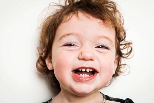 8 lưu ý quan trọng nhất về mọc răng sữa ở trẻ