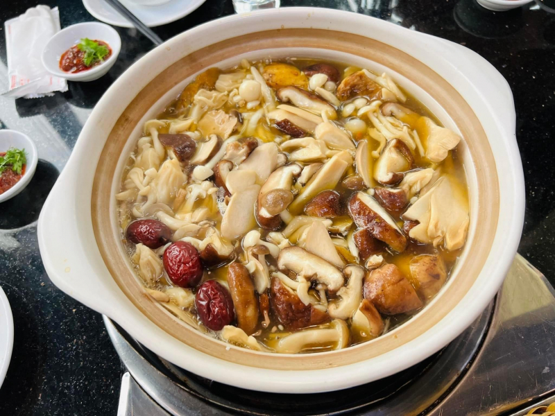 Lẩu Nấm Gia Khánh