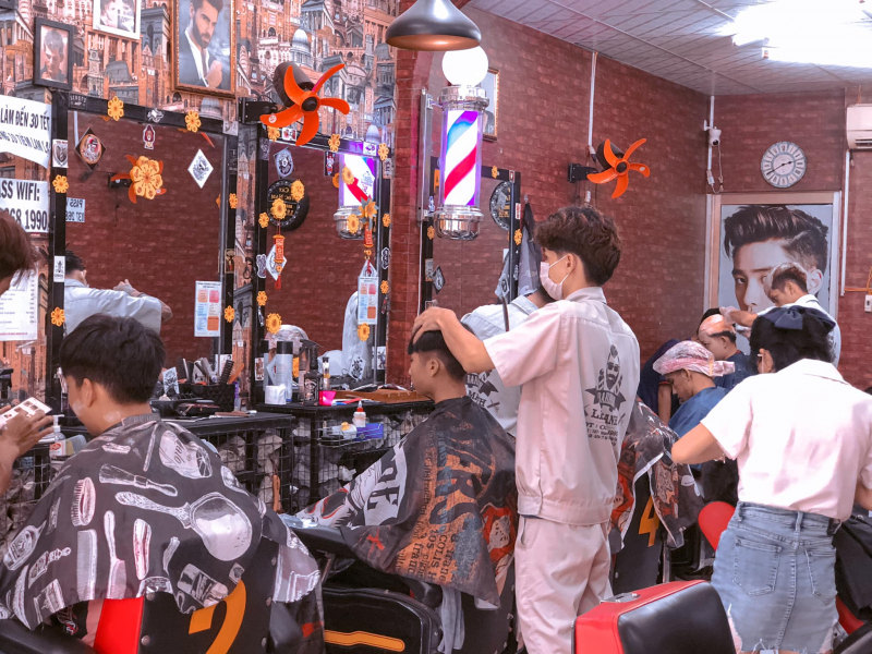 Lê Mạnh - Barbershop