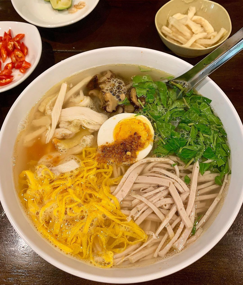 Ngọc Tuyền - Bún Thang, Phở Gà & Cơm Gà