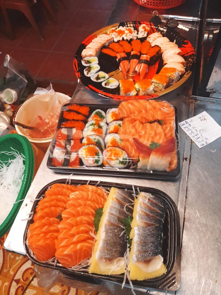 Nhà hàng Nhật Bản Tiệp Sushi Kazoku Đình Đông