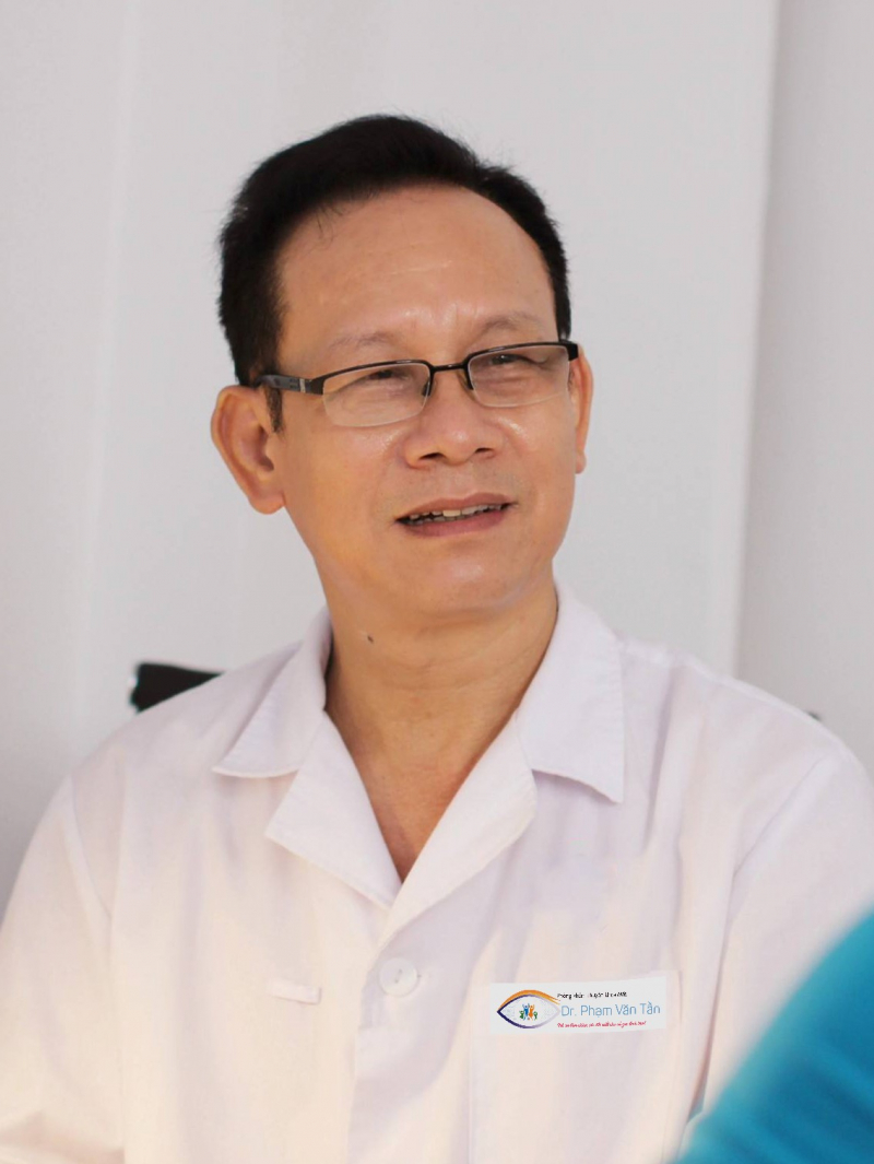 Phó Giáo sư, Tiến sĩ, Bác sĩ cao cấp Phạm Văn Tần
