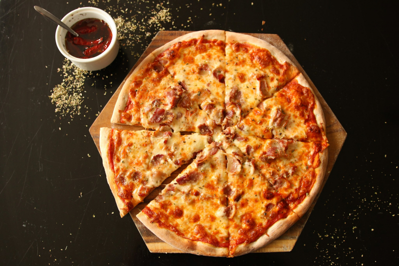 Top 12 Địa chỉ ăn Pizza được yêu thích nhất ở Sài Gòn - toplist.vn