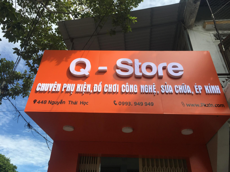 Shop phụ kiện Q-Store