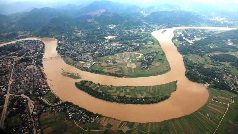 Một đoạn Sông Hồng