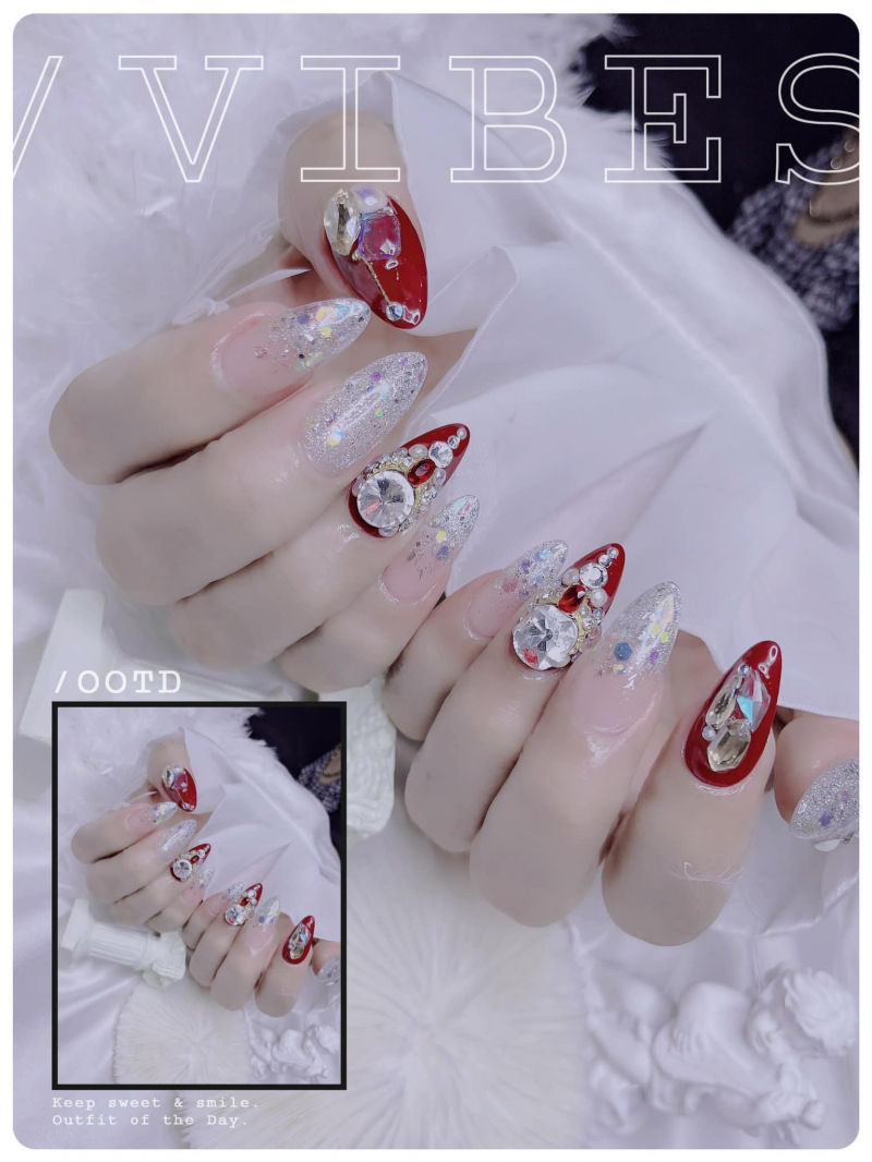 Thuỷ nail