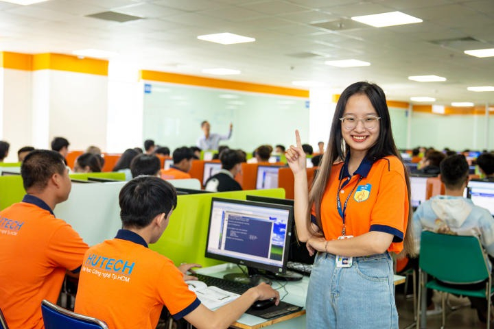 Trường Đại học Công Nghệ TP.HCM - HUTECH