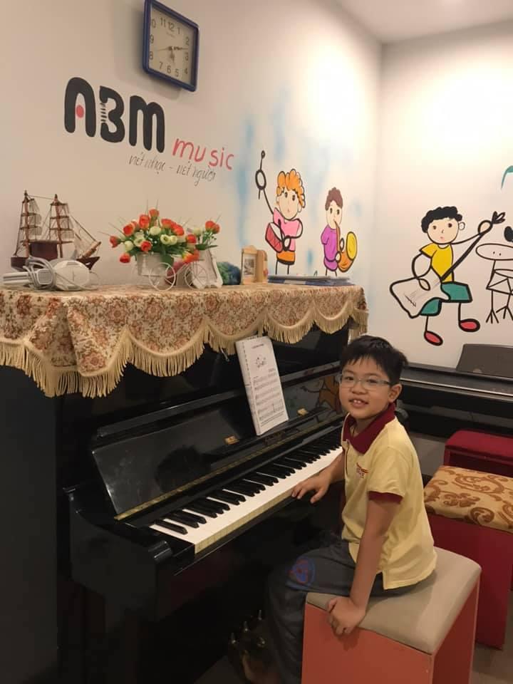 Danh sách 6 Nơi học đàn piano đáng tin cậy Hà Nội