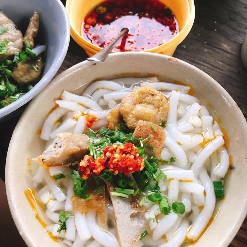 Khám phá những quán bánh canh ngon nhất tại Quận 5, TP.HCM